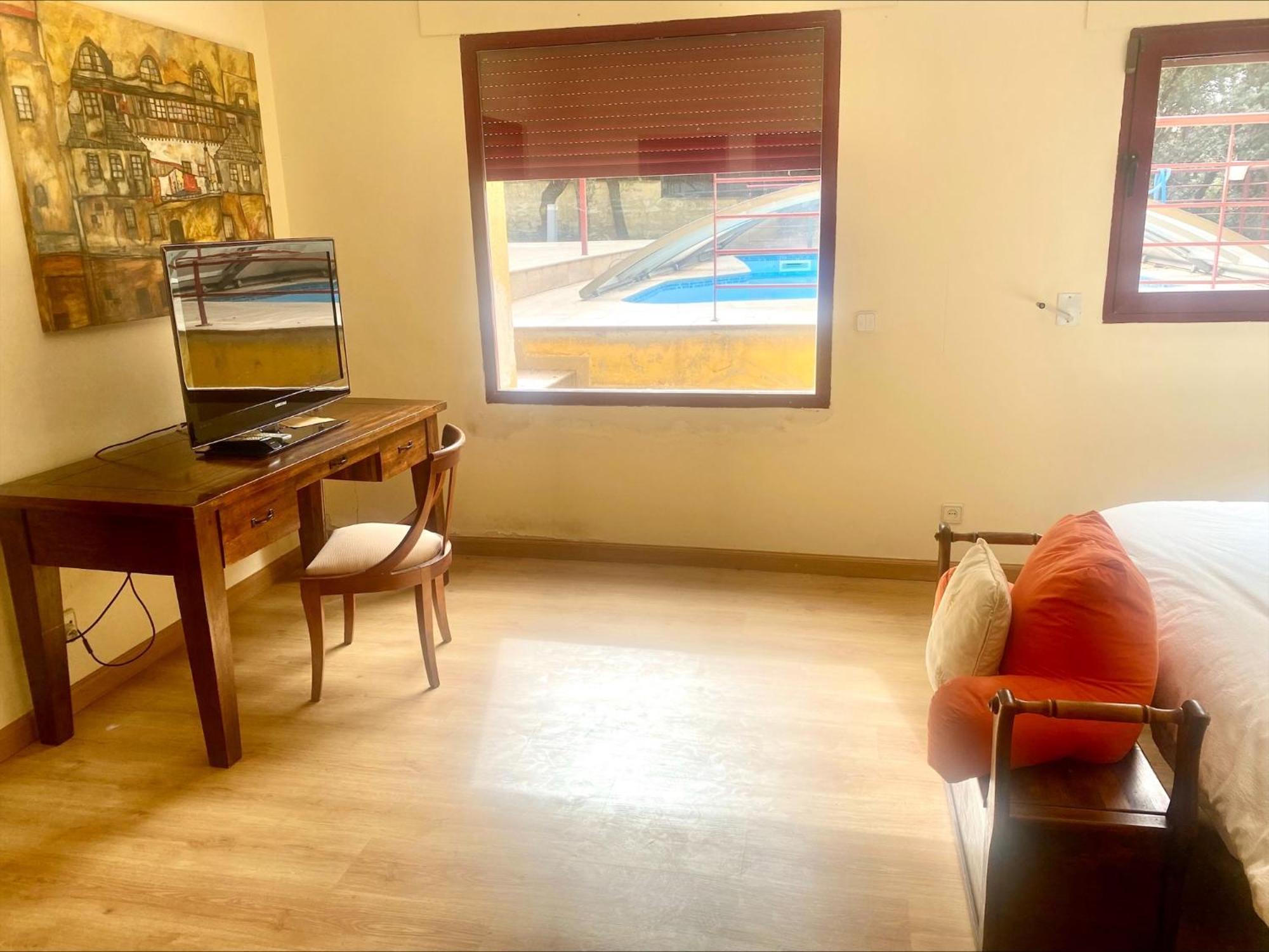 Chalet Con Piscina Vistas Y Salida A Parque Natural El Escorial Ngoại thất bức ảnh